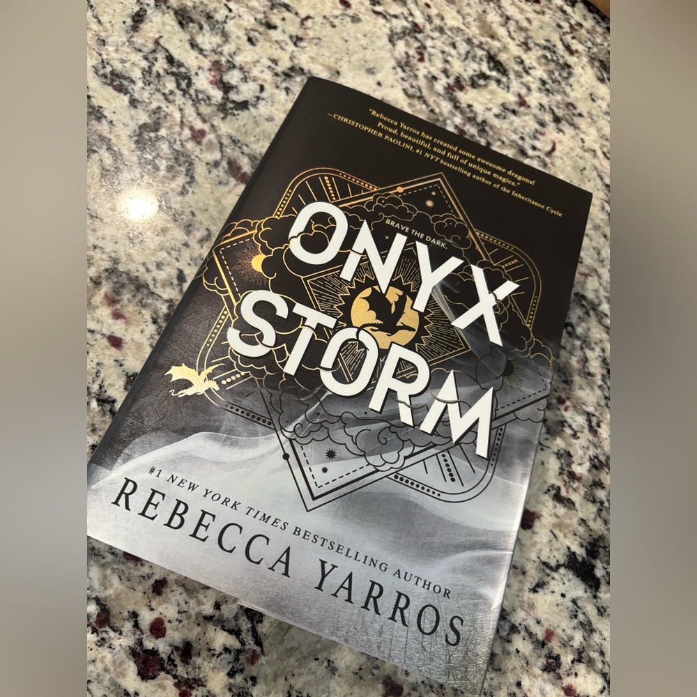 Onyx Storm Deluxe Edition